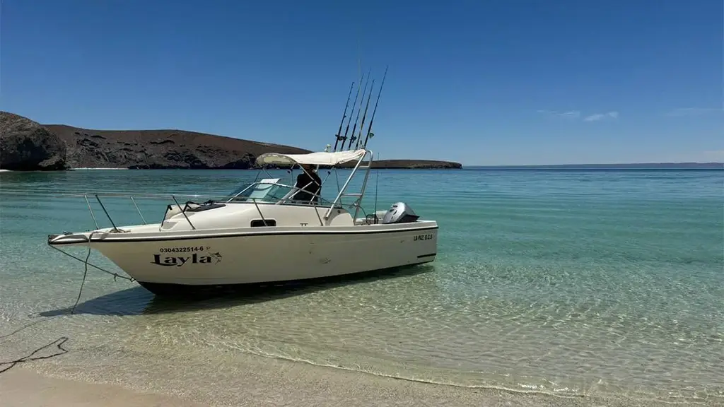 Embarcacion Balandrita en la playa